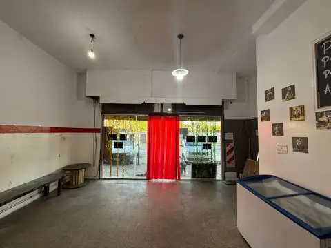 VENTA LOCAL COMERCIAL Y VIVIENDAS TORTUGUITAS