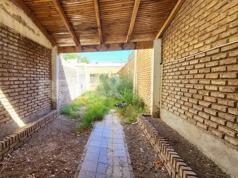 Avenida Coronel Olascoaga 1100