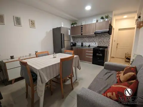 Depto Tipo Casa en Venta de 2 ambientes