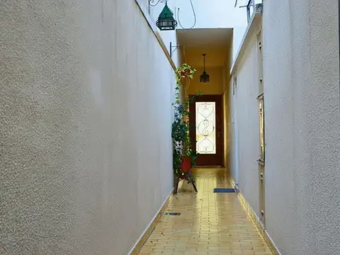 Depto Tipo Casa en Venta de 6 ambientes