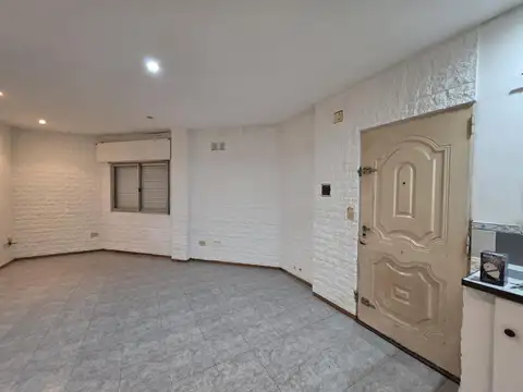 Casa en Alquiler en Villa Libertad, $ 450.000