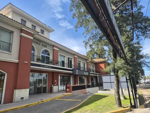 Caamaño al 600