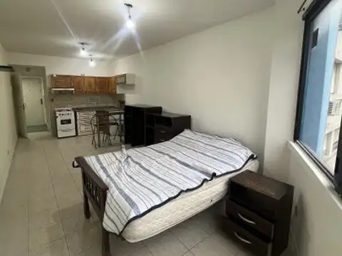 Amoblado $450.000 Muñiz monoamb San Miguel