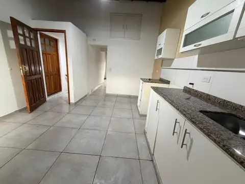eva duarte al 2400