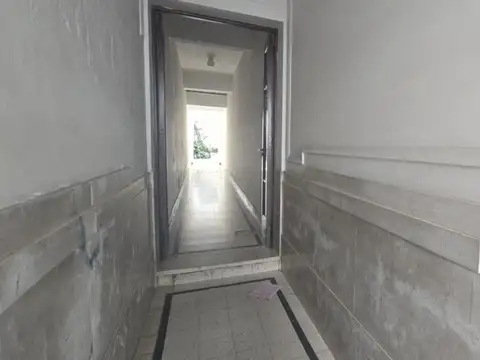 CIUDAD DE LA PAZ 2000, Piso 1