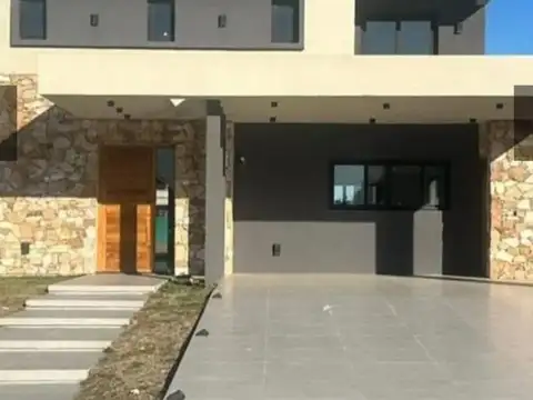 Casa 5 Amb a Estrenar C/ Piscina, 3 Suites y Losa Radiante - Terralagos