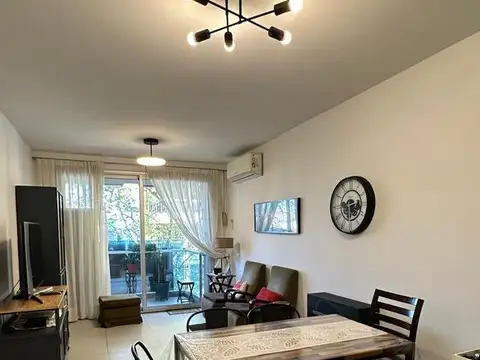 PISO 3 AMB DE CATEGORIA C/ BALCON - EXC ESTADO - OPORTUNIDAD UNICA! - APTO PROF