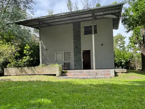 INVERSION SEGURA: Quinta con 2 Viviendas y Piscina