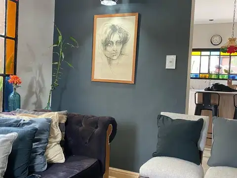 Casa en Venta en El Palomar, USD 260.000