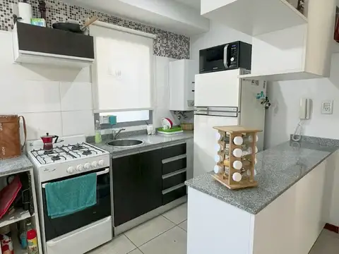 Departamento 2 ambientes con 1 baño