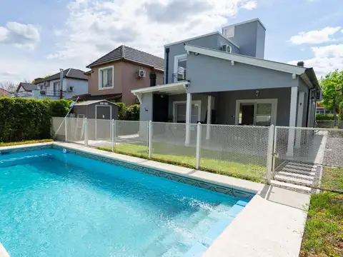 CASA EN COUNTRY BANCO PROVINCIA