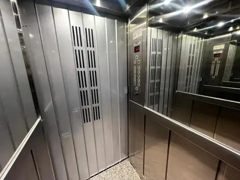 Oficina en Venta 50 años