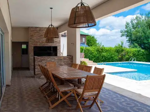 Casa en Venta de 3 dormitorios