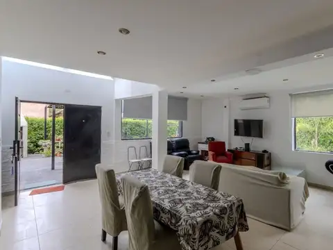 Casa en Venta en Country La Lonja, USD 145.000