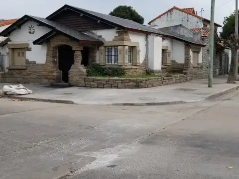 hermosa casa en venta en la perla