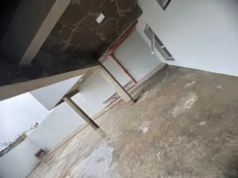 Venta Cochera desc. N°4 barrio Sargento Cabral