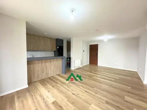 Departamento en venta de 1 dormitorio y cochera desocupado en Épica sobre Recta Martinolli