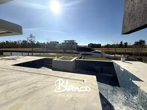 EL YACHT - NORDELTA -