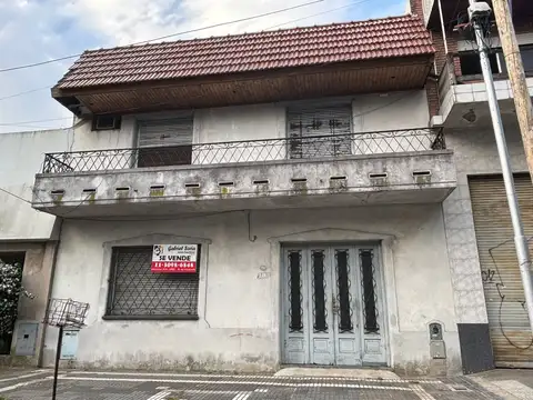 Casa en venta a reciclar - Ideal para Desarrollo