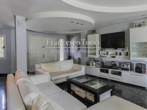 Casa en Venta de 4 dormitorios