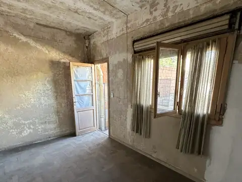 Terreno en Venta en Liniers, USD 220.000