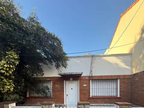 Alquiler de casa de 3 ambientes en Florida, Vicente Lopez.