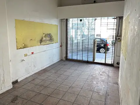 Local en Venta 60 años