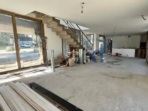 Casa en Venta en Álamos 2, USD 460.000