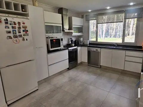 Casa en Venta en La Herradura, USD 400.000