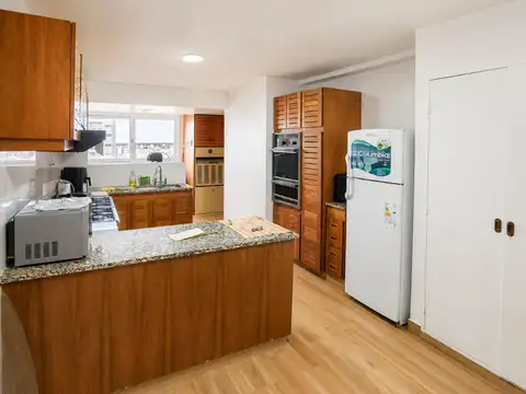 Departamento en Venta con 2 cocheras
