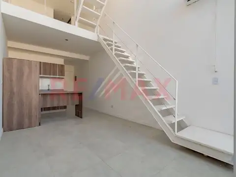 Venta San Telmo Dúplex c Balcón y Terraza privada