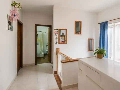 CASA MULTIF. 6 AMB. TERR. COCH. A/CRE. FLORIDA O.