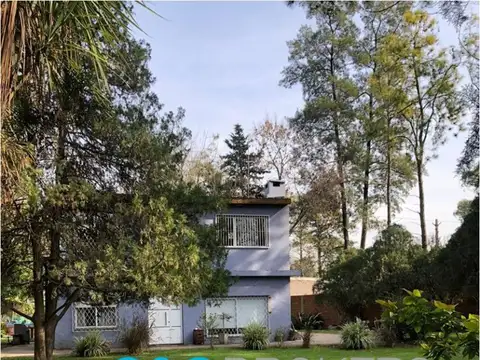 CHALET EN PARQUE LELOIR