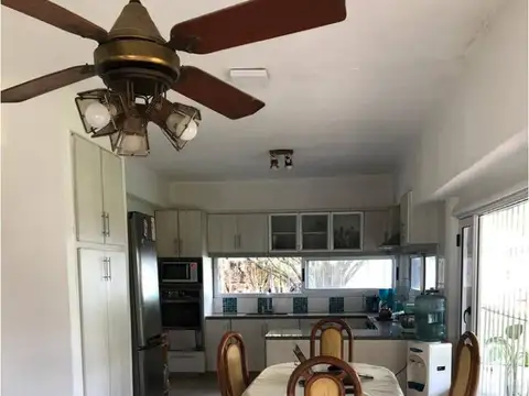 CHALET EN PARQUE LELOIR