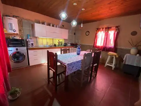 EN VENTA LOTE CON 2 VIVIENDAS ZONA 226 TANDIL