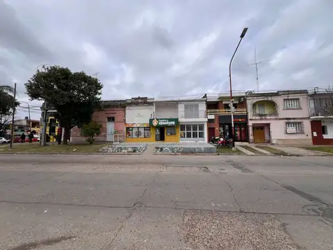 Avenida Churruarín 600