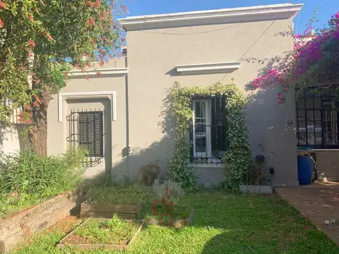 Casa en Alquiler en Jose Marmol, USD 2.500