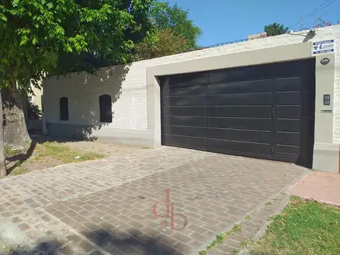 Casa en Alquiler de 4 dormitorios