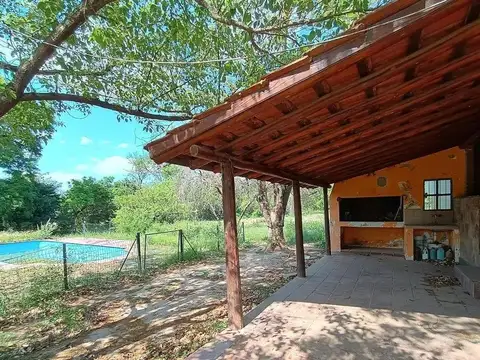 Casa 2 ambientes con 1 baño