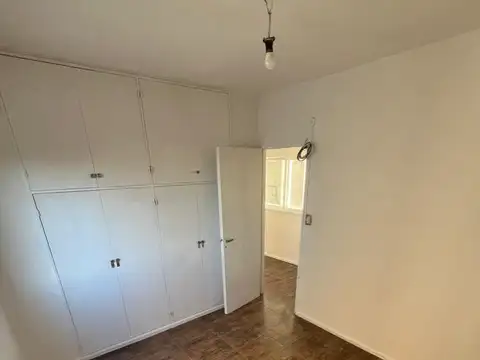 J V Gonzalez 100, Piso 6