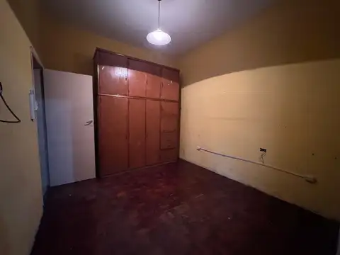 SARRATEA 4300, Piso PB