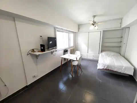 Monoambiente amueblado 22 m² – Riobamba al 300 – Luminoso