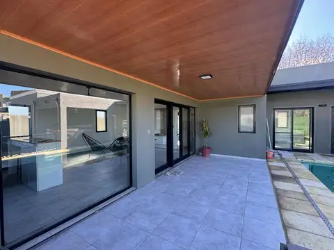 Casa en Venta en Cañuelas, USD 140.000