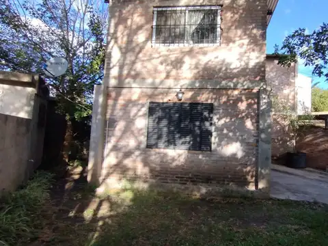Casa a la venta en Funes