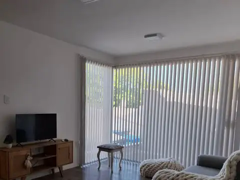 Oficina 2 ambientes con 1 baño