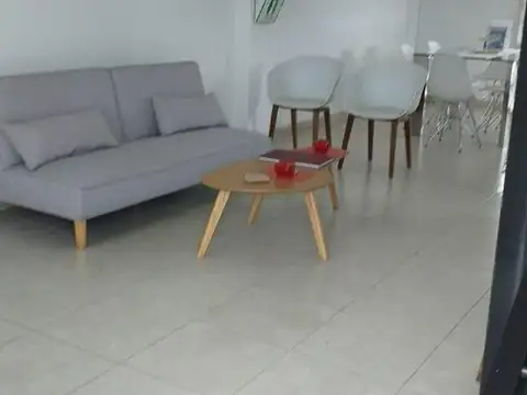 Duplex a estrenar financiado en pesos