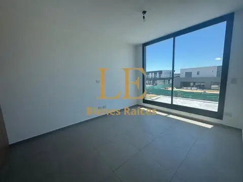 CASA A LA VENTA EN EL NAUDIR