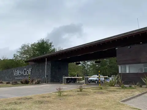 INVERTI VENTA LOTE EN VALLE DEL GOLF 3RA. ETAPA