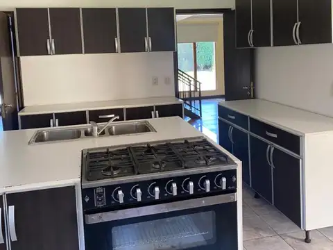 Barrio Vistas Del Golf 651