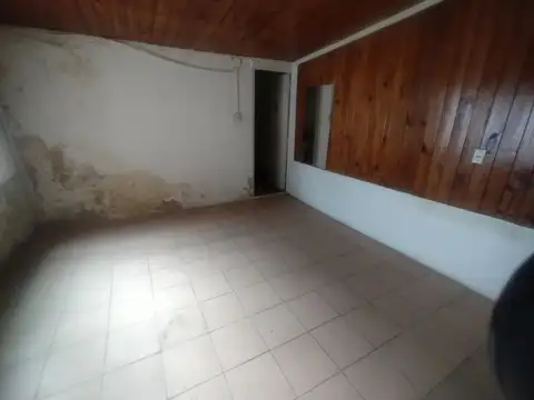 Local en Venta 60 años